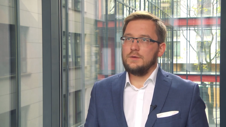 Krajowy przemysł wyraźnie zwalnia, a co za tym idzie spada zapotrzebowanie na energię elektryczną
