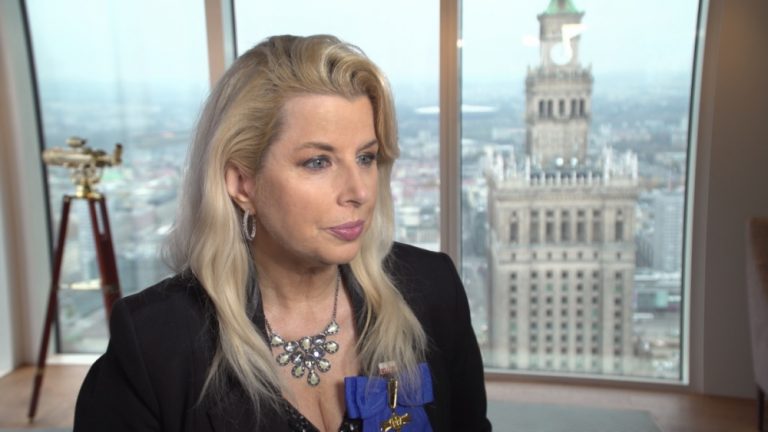 Trzykrotna zdobywczyni nagrody Emmy: Coraz więcej kobiet zajmuje stanowiska kierownicze. Także w Polsce mają dobre perspektywy
