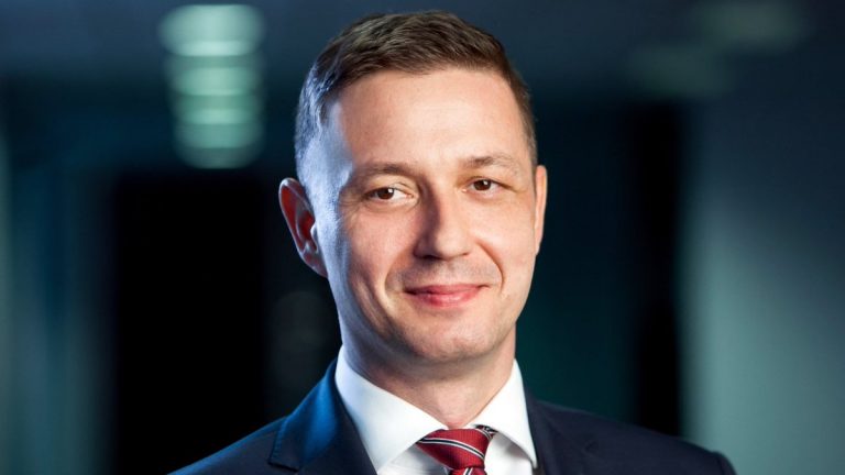 Jak wykorzystać otwartą bankowość? Najważniejsze zalety rozwiązań open banking