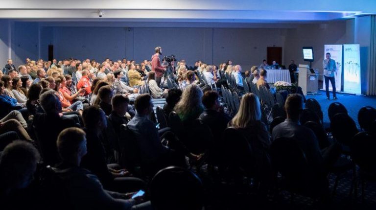 Organizacja konferencji – o co warto zadbać organizując takie wydarzenie.