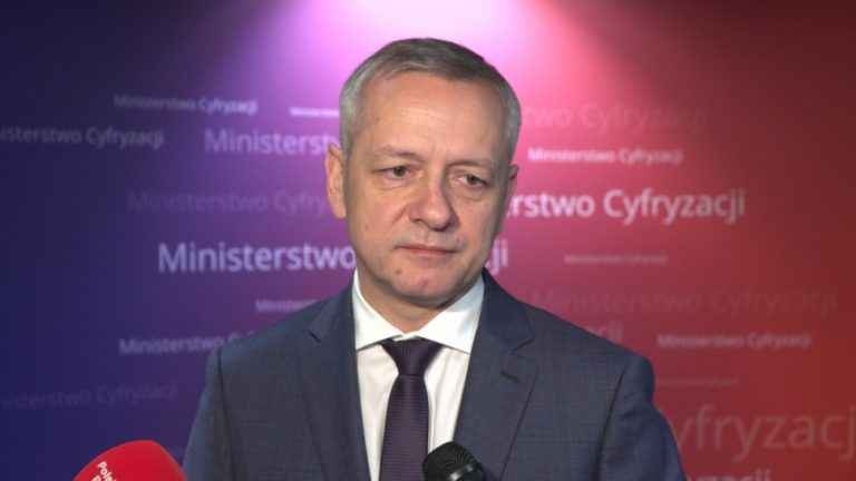 Cyberbezpieczeństwo, bigtechy i dezinformacja wśród największych wyzwań dla rozwoju internetu w 2020 roku. Część z nich wiąże się z wdrożeniem sieci 5G