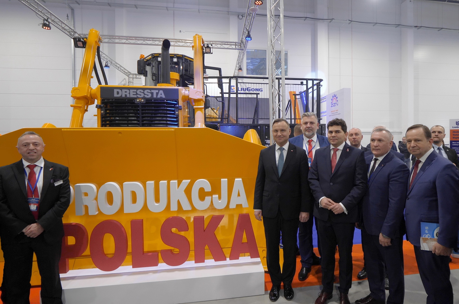 Prezydent Andrzej Duda o chińskiej inwestycji w Stalowej Woli (2)