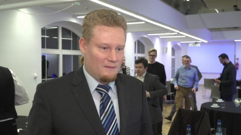 Polacy opracowali rewolucyjne akumulatory. Przechowają o 50 proc. więcej energii i do 10 razy dłużej niż tradycyjne