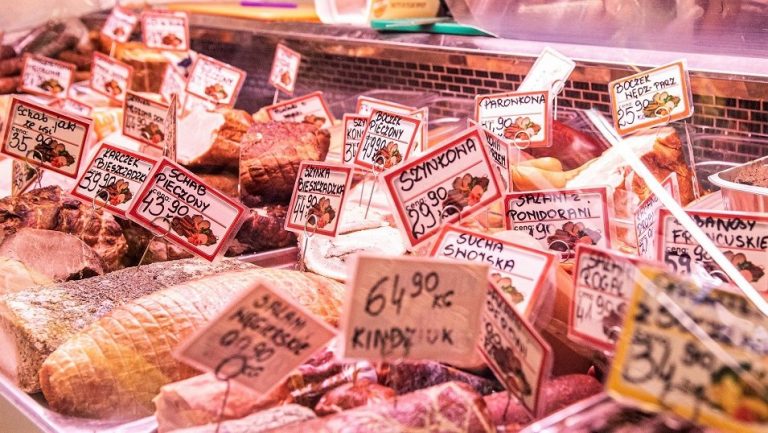 Ceny wieprzowiny ostro lecą w dół. Eksperci: Kluczem jest sytuacja w Chinach, ASF i koronawirus