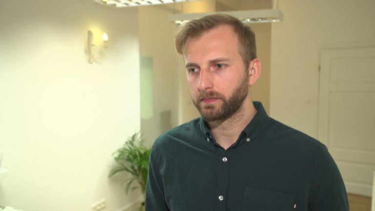Horrendalne zarobki w branży IT to mit. Wynagrodzenia wahają się od 4 do 10 tys. zł na rękę w zależności od stażu