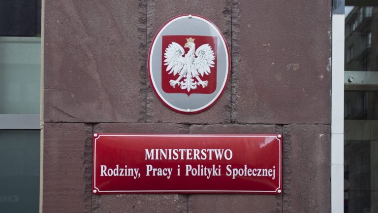 Pracodawcy RP apelują do Ministerstwa Rodziny, Pracy i Polityki Społecznej o wdrożenie specjalnych rozwiązań w związku z sytuacją na rynku pracy