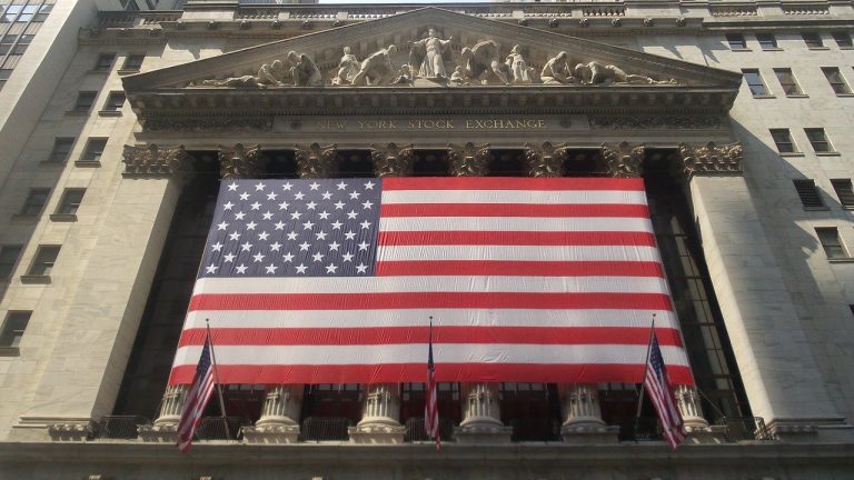 Rosną obawy co do rosnącej liczby zachorowań na COVID-19 w USA