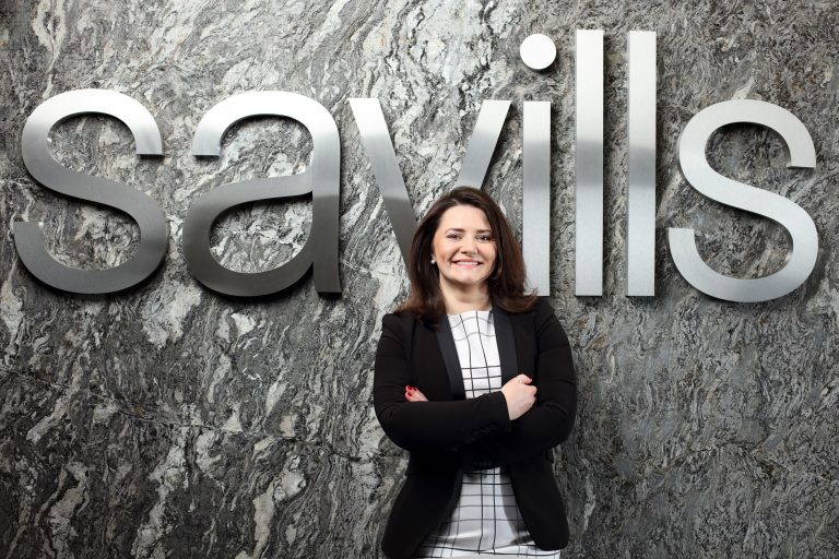 Savills: sektor publiczny na ratunek rynku biurowego
