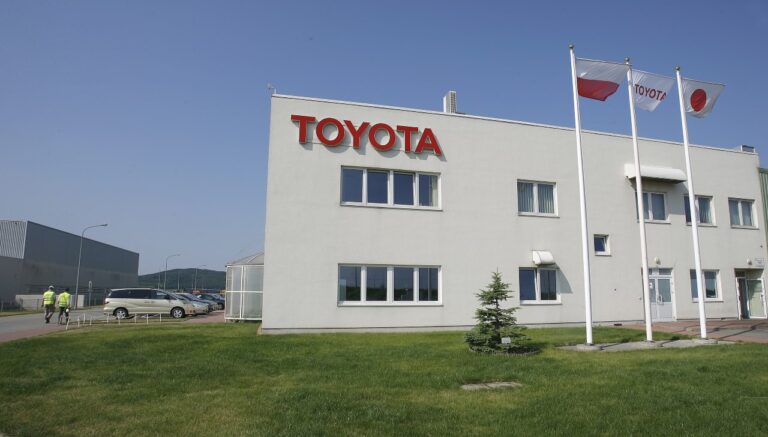 Toyota wznawia produkcję w Polsce