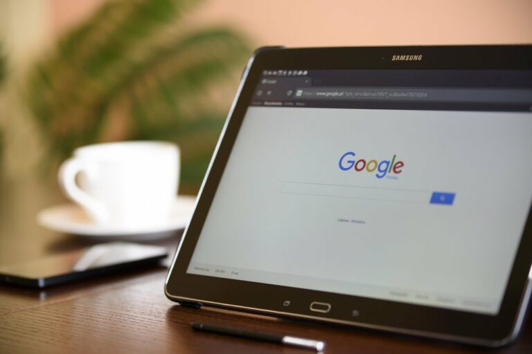 Jak pojawić się w Google ze swoją stroną internetową?