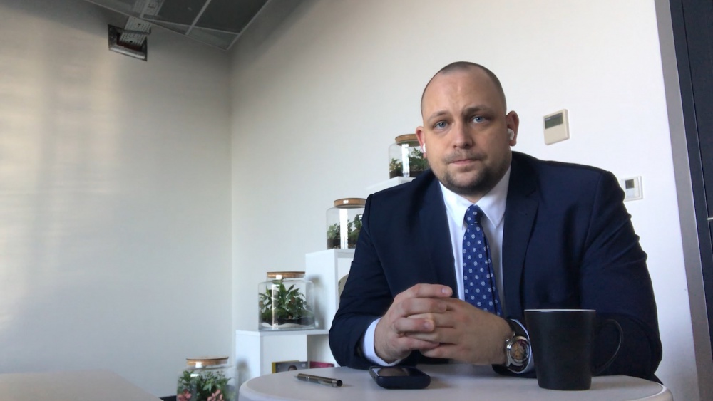 Cezary Chybowski: W ciągu trzech–czterech miesięcy spodziewane upadłości i przejęcia firm po okazyjnej cenie. Konsolidacji można się spodziewać w branży hotelarskiej, restauracyjnej i turystycznej