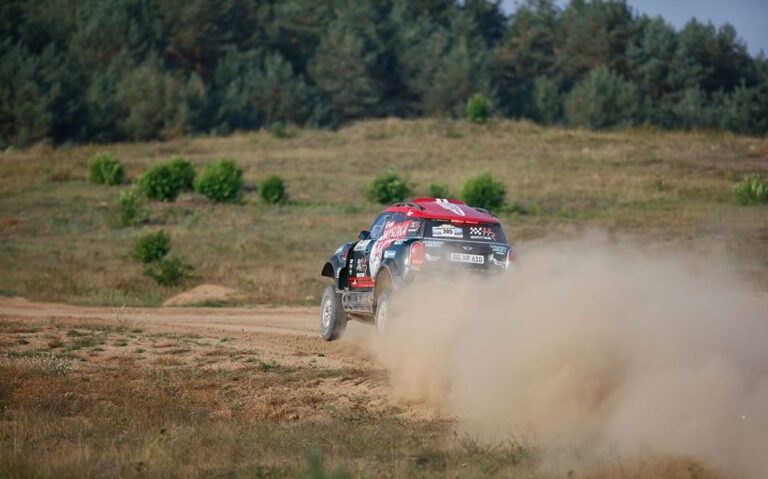 Odmrażanie motorsportu – wywiad z Krzysztofem Hołowczycem