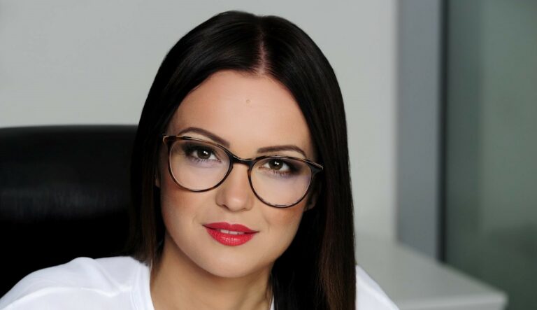 Ile na pandemii koronawirusa stracili studenci?
