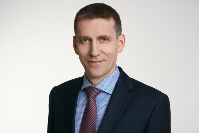 Szymon Churski – Partner Zarządzający w MDDP Outsourcing