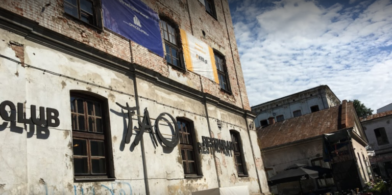 Dolne Młyny: Wojewódzki Nadzór Budowlany w Krakowie nakazuje usuniecie nielegalnego zbiornika z gazem przy „TAO Restaurant & Club”