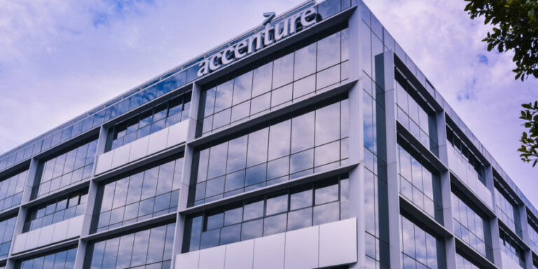 Accenture liderem dostawców profesjonalnych usług w chmurze w 2020 r. wg IDC MarketScape