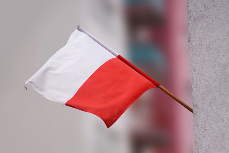 Szeremietiew: prawda jest rozmywana, deprecjonuje się proces dochodzenia do prawdy. To powoduje w życiu społecznym chaos