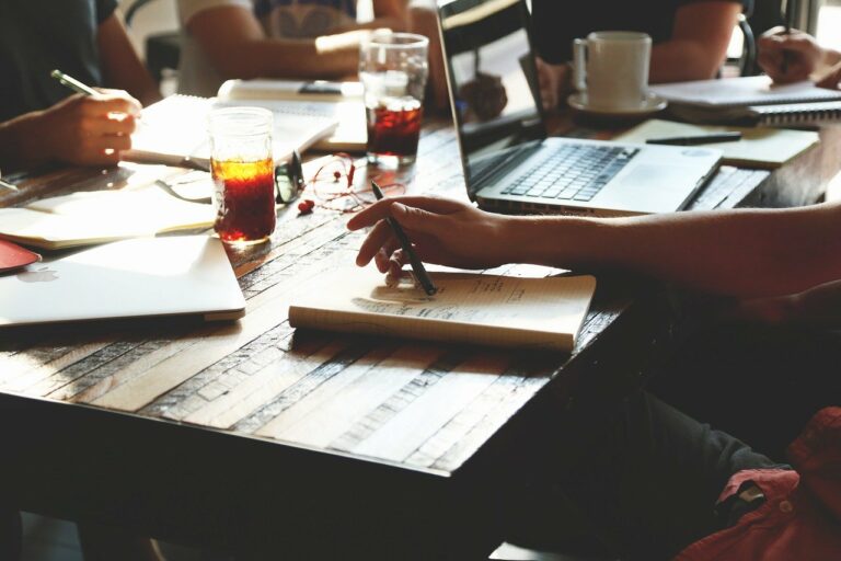 Czym cechuje się dobra strategia employer branding