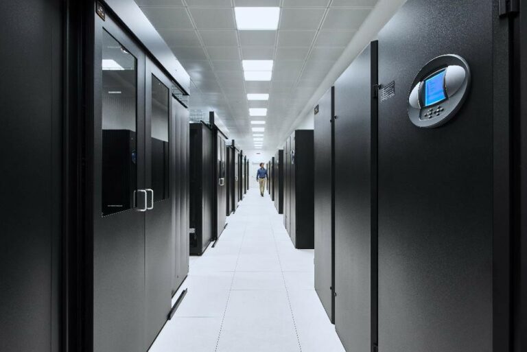 Raport Vertiv: przetwarzanie na brzegu sieci szansą dla operatorów telekomunikacyjnych