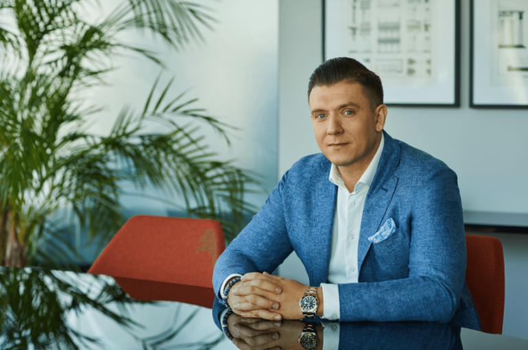 Odporność na kryzys mamy w genach – rozmowa z Bartoszem Tomczykiem