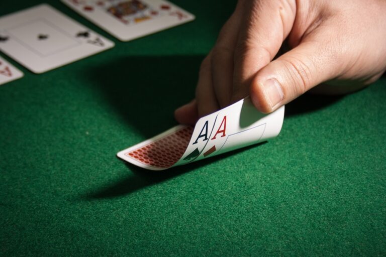Czy poker online ma przyszłość? Nawet po COVID-19 prognozy są ostrożnie optymistyczne