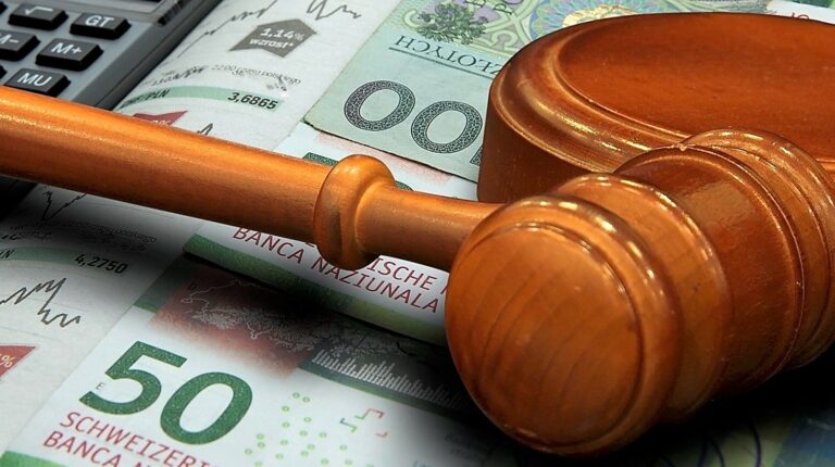 Frankowicze wyjątkowo aktywni w czasie pandemii. Sądy odnotowały nawet 400% wzrost liczby pozwów