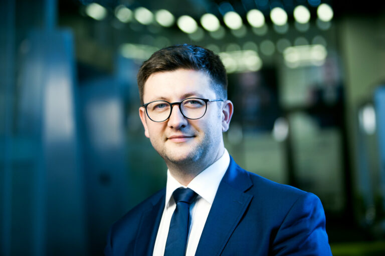 Jakie wyzwania stawia przed przedsiębiorcami transformacja cyfrowa? – Eksperci HPE o rozwiązaniach chmurowych wśród polskich firm