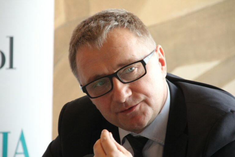 Kampanie na pomoc pacjentom – Jak koronawirus wpłynął na sytuację pacjentów z zawałem serca?