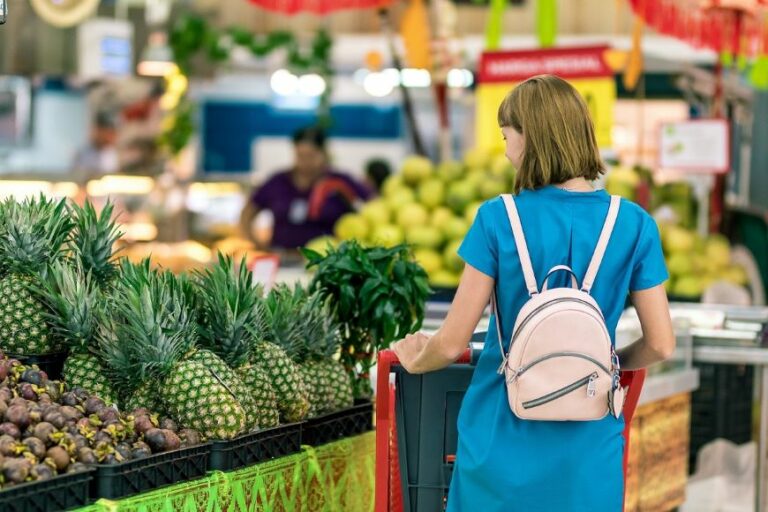 Klienci oczekują bezpiecznych zakupów. Co na to sklepy?
