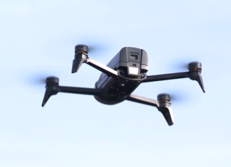 Nowe baterie dla dronów można naładować w pięć minut. Mogą zrewolucjonizować komercyjne wykorzystanie tych latających pojazdów [DEPESZA]