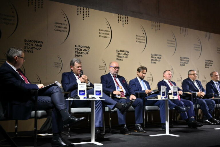Michalewski: kryzys może też stwarzać nowe możliwości rozwoju polskich firm
