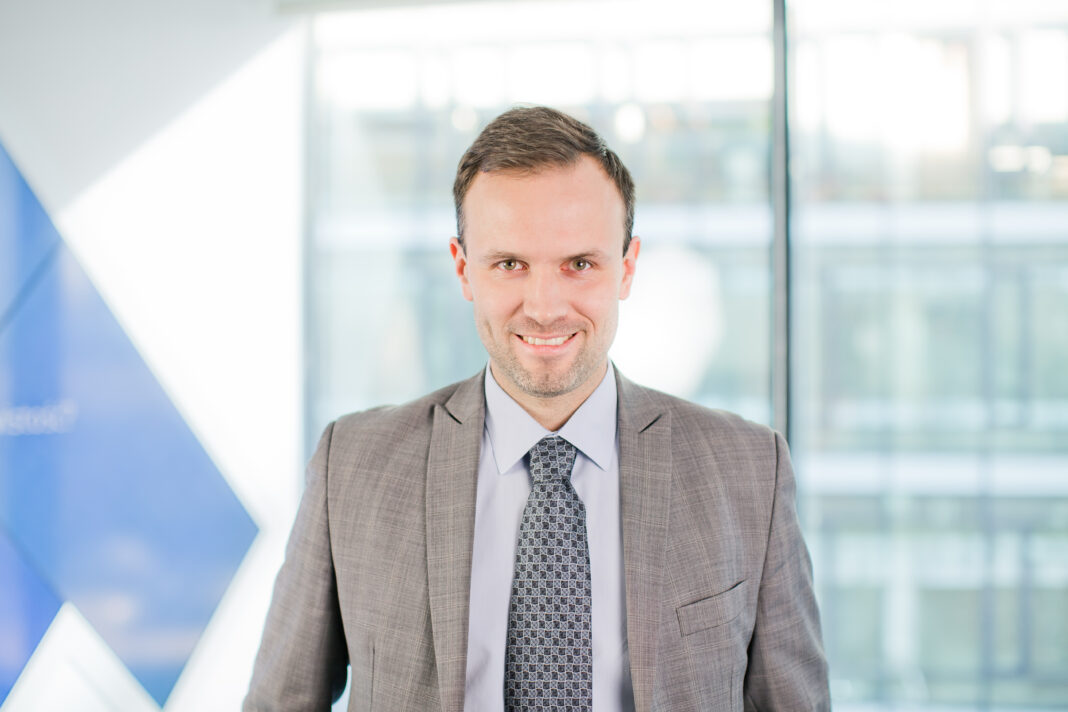 Konrad Łucka, IT Services Director, z firmy S&T