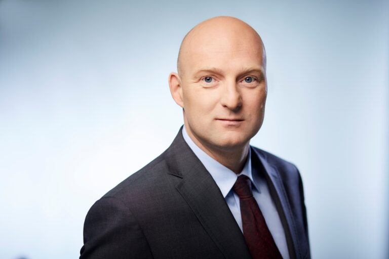 Wojciech Zielecki dołączył do zespołu Peakside Capital Advisors w Polsce