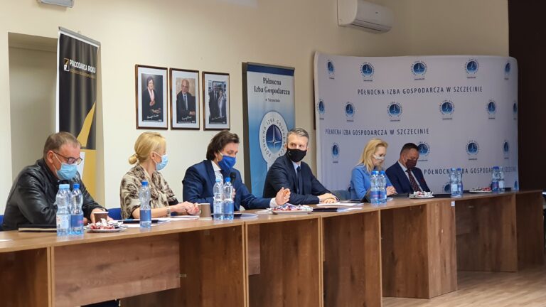 Przedsiębiorcy potrzebują wsparcia – inaczej przed nami bankructwa i zwolnienia, a biurowce opustoszeją