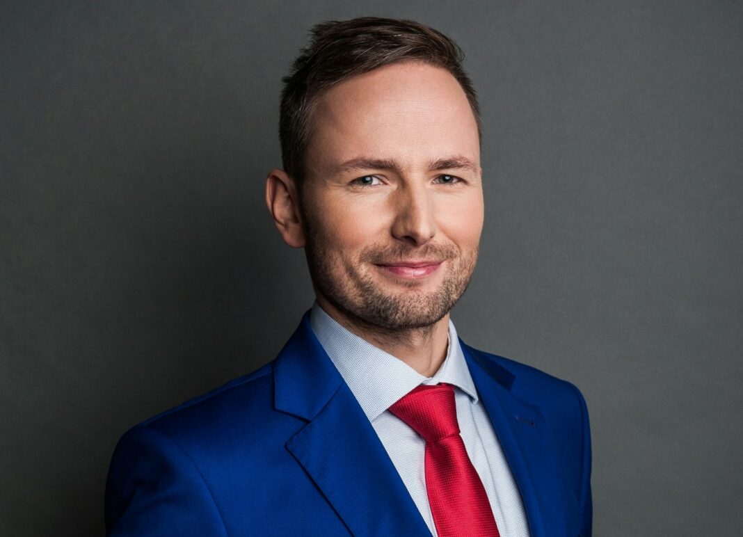 Łukasz Wróbel, wiceprezes i dyrektor ds. rozwoju biznesu w Webcon