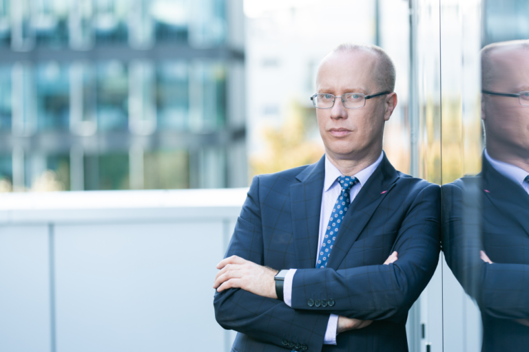 Spółka Millennium Leasing rozpoczęła współpracę ze spółką ESOLEO, dostarczającą profesjonalne instalacje fotowoltaiczne