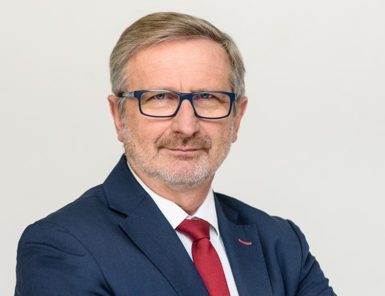 Ile kosztuje darmowa komunikacja miejska?