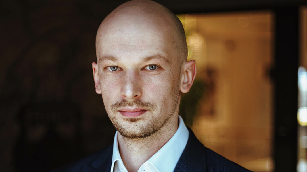 Jakub Bartoszek, Dyrektor Sprzedaży w Business Link