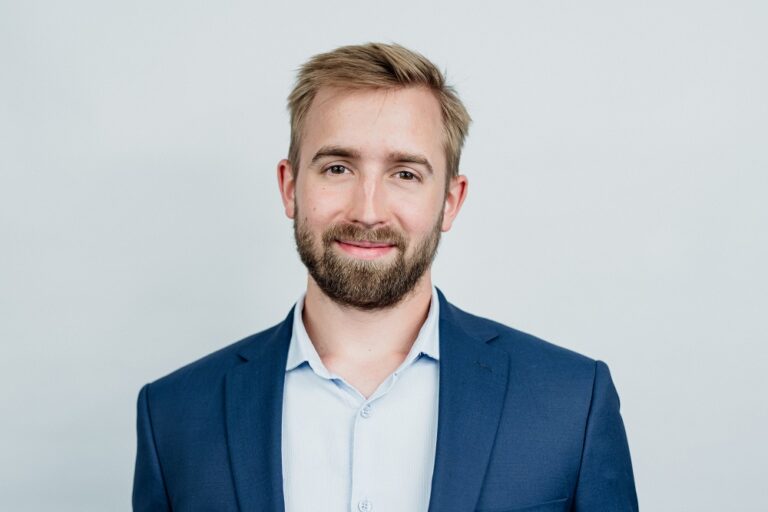Rynek fotowoltaiki po kryzysie – przewidywania eksperta na 2021 rok