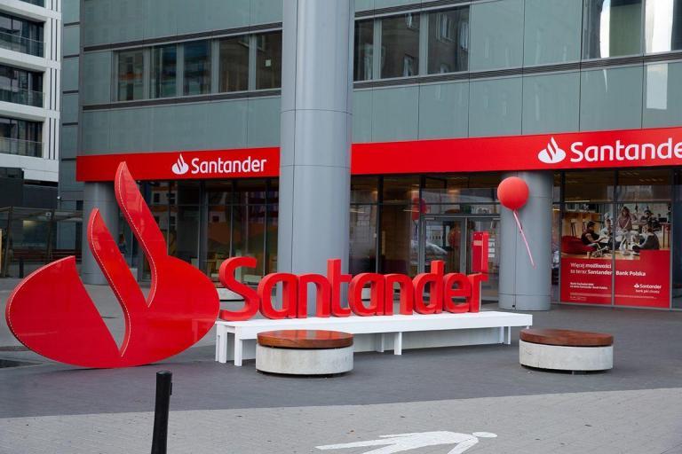 Santander Bank Polska deklaruje przyjmowanie wniosków o nowe subwencje z Tarczy finansowej PFR 2.0