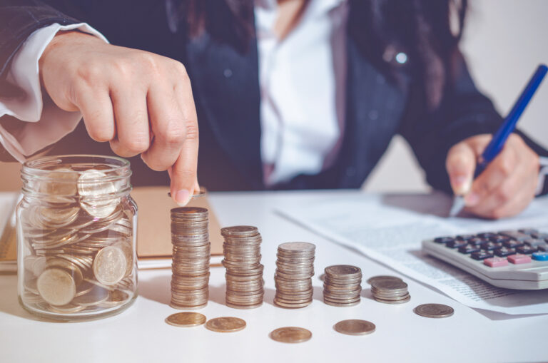 Ranking kredytów gotówkowych – na jakie parametry kredytu zwrócić uwagę ?