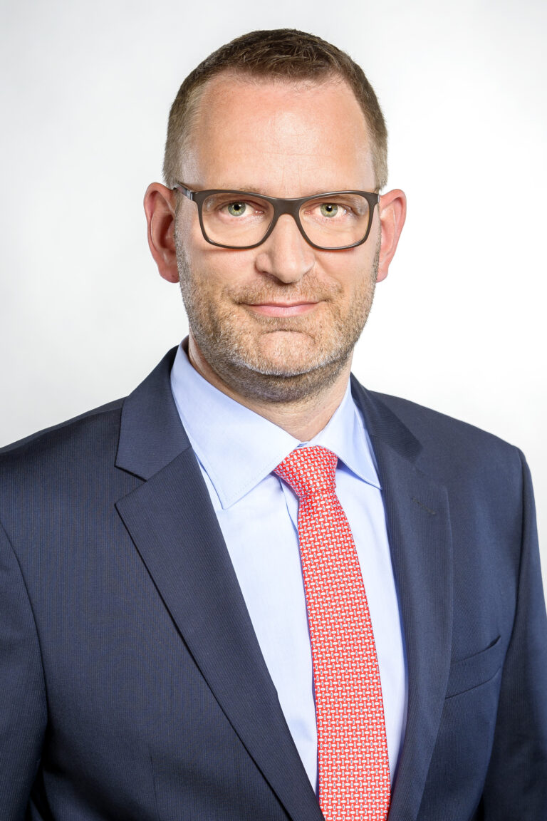 Zmiany w kierownictwie Avis Budget Group