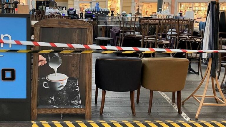 Polacy krytykują lockdown w gastronomii. Nie chcą też kar dla przedsiębiorców łamiących obostrzenia