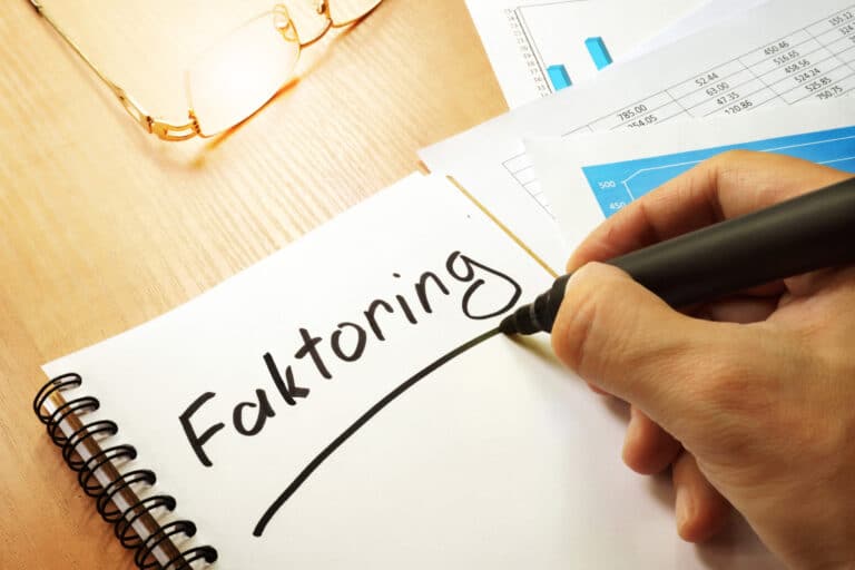 Co to jest faktoring i jak może pomóc Twojej firmie?