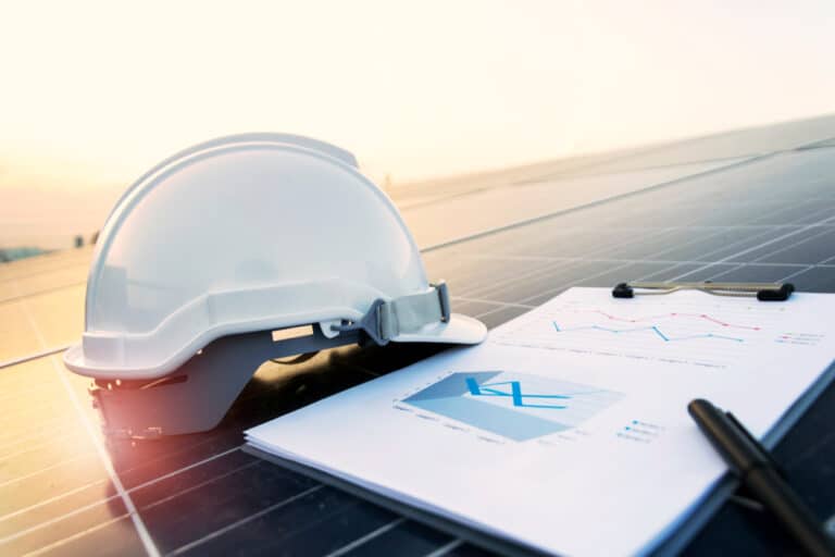 40% firm z sektora energetyki i usług komunalnych planuje zatrudniać w III kwartale 2024 r.
