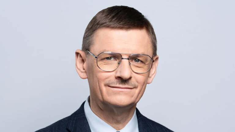 Start polskiego programu stażowego w strukturach Europejskiej Agencji Kosmicznej