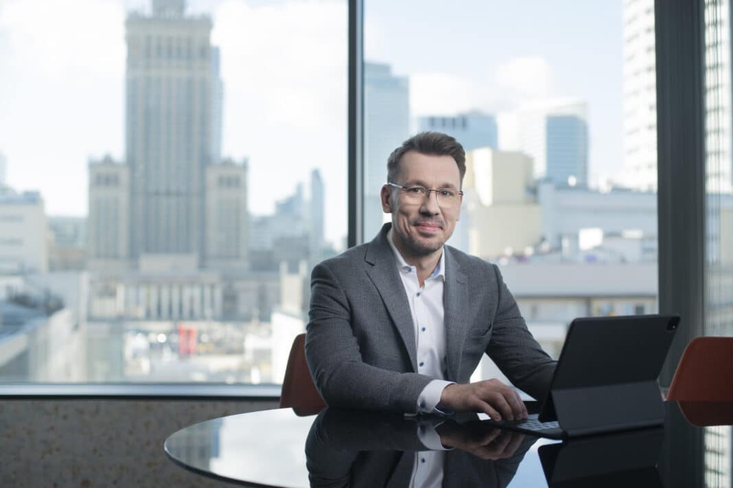 Maciej K.Król