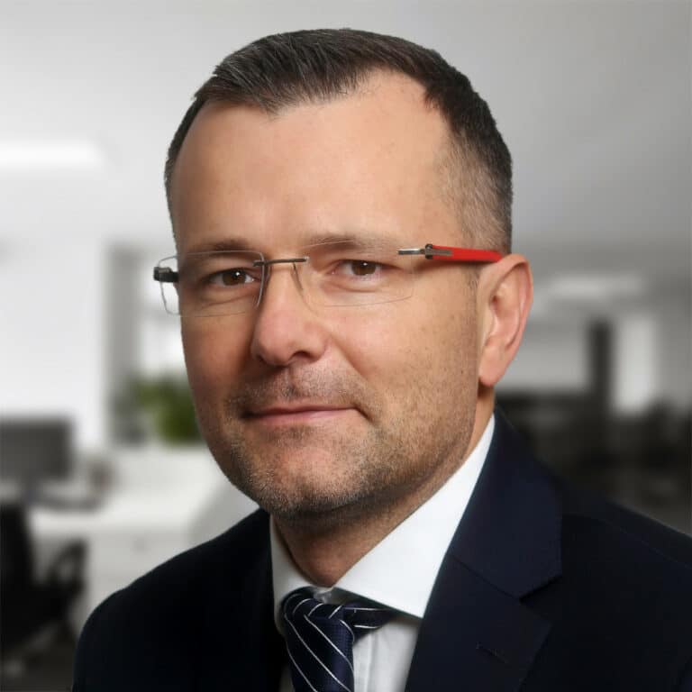 Rynek pracy inżynierów w polskim przemyśle – podsumowanie 2021 i prognoza 2022
