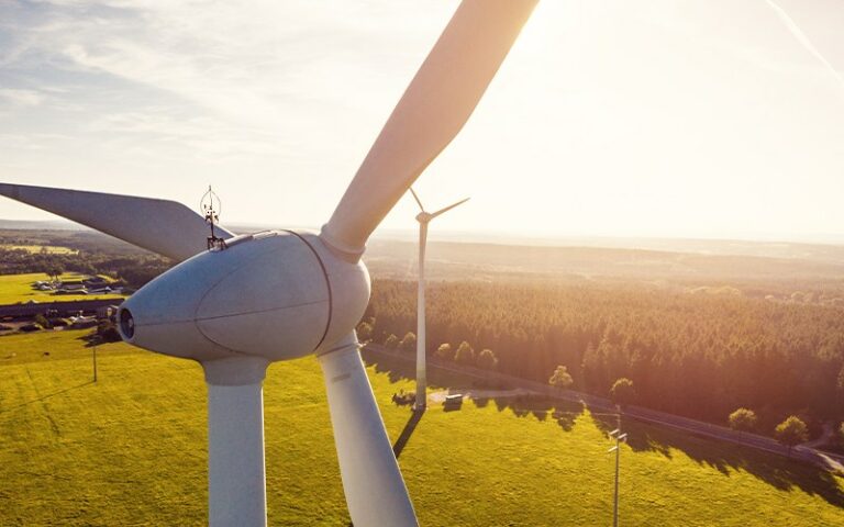 OX2 sprzedaje Ingka Investments 63 MW lądową farmę wiatrową i 29 MW farmę fotowoltaiczną w Polsce