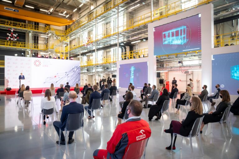 PKN ORLEN otworzył nowoczesne Centrum Badawczo-Rozwojowe w Płocku